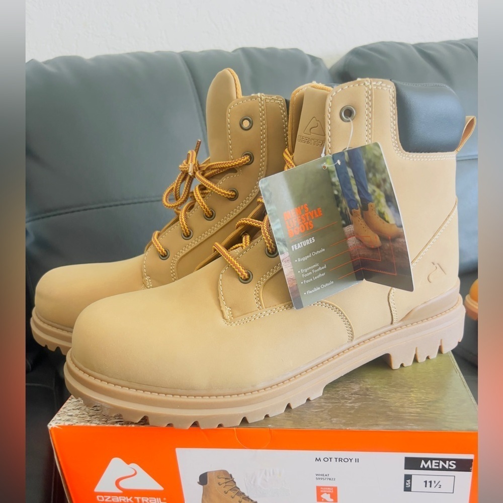 Ozark Trail Men's Troy Boots size 11 1/2 new